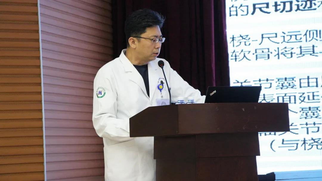 朗豪醫(yī)療集團(tuán)肌骨超聲培訓(xùn)落地葫蘆島中心醫(yī)院 開創(chuàng)精準(zhǔn)診療新紀(jì)元(圖11) 朗豪醫(yī)療集團(tuán)肌骨超聲培訓(xùn)落地葫蘆島中心醫(yī)院 開創(chuàng)精準(zhǔn)診療新紀(jì)元(圖11)