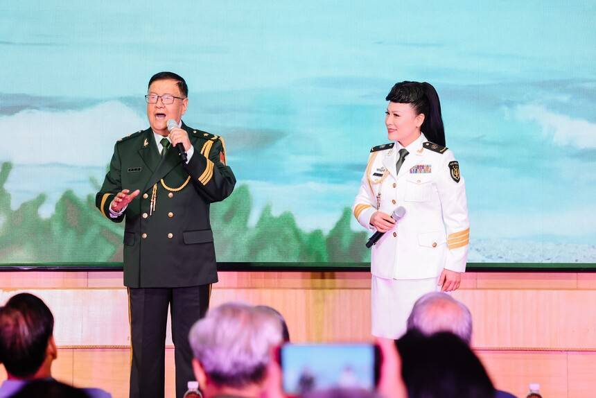 粽香墨韻迎端午 丹青妙筆書(shū)華章 中聯(lián)國(guó)興端午筆會(huì)在京舉行(圖10) 粽香墨韻迎端午 丹青妙筆書(shū)華章 中聯(lián)國(guó)興端午筆會(huì)在京舉行(圖10)