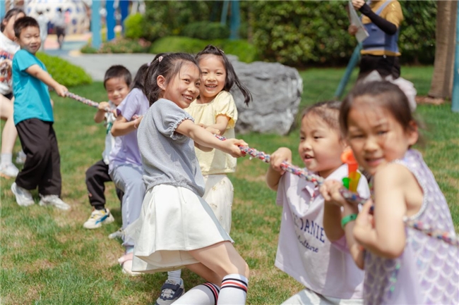 國貿(mào)地產(chǎn)發(fā)布2024年ESG報(bào)告 在穿越周期中鍛造韌性增長力(圖5) 國貿(mào)地產(chǎn)發(fā)布2024年ESG報(bào)告 在穿越周期中鍛造韌性增長力(圖5)