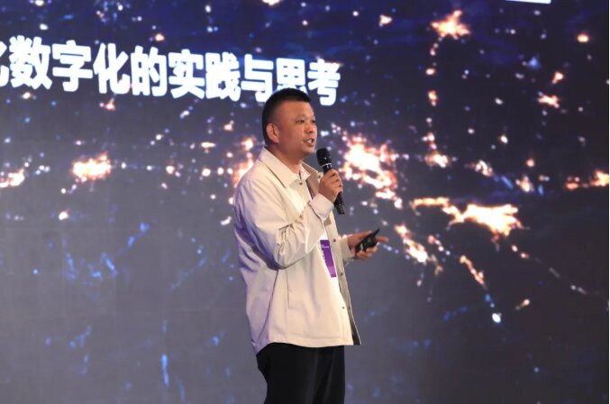 2025AI智能生態(tài)全球發(fā)布會暨“擁軍助殘”公益中國萬里行在貴陽啟航(圖5) 5.jpg